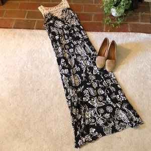 Motherhood Maternity Floral /Crochet Maxi Dress